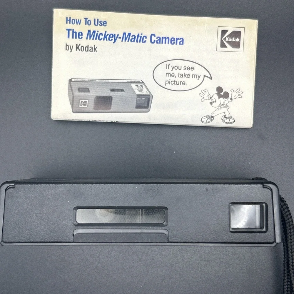 Vintage Mickey Mouse 1988 Kodak Disney Mickey Matic 110 Film Camera Pink